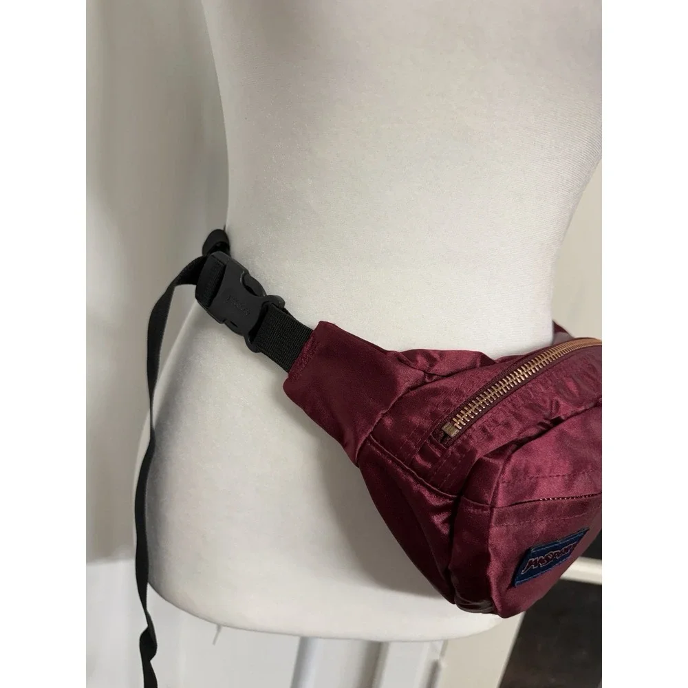JANSPORT Cherry Wine Satin Fifth Avenue Fanny Pack Rose Gold Zipper Vacation